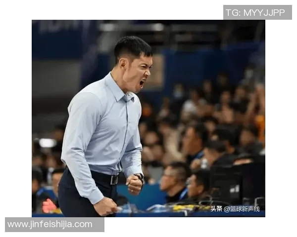 张庆鹏:从篮球场上的拼搏者到人生舞台的成功转型之路 张庆鹏:从篮球场上的拼搏者到人生舞台的成功转型之路