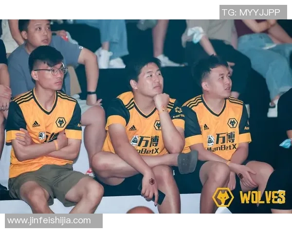 狼队与布莱顿激战正酣赛场比分揭晓引发球迷热议 狼队与布莱顿激战正酣赛场比分揭晓引发球迷热议